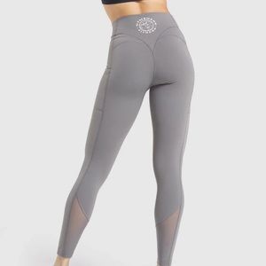 SOLD!!! Gymshark Legacy Leggings - Grey - S